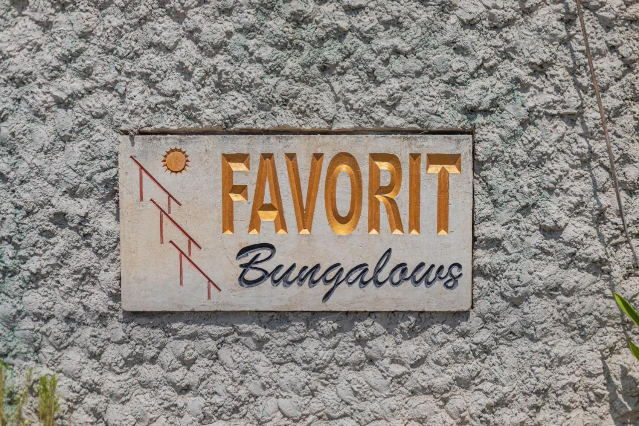 Favorit Exclusive Villa & Bungalow Batununggul エクステリア 写真